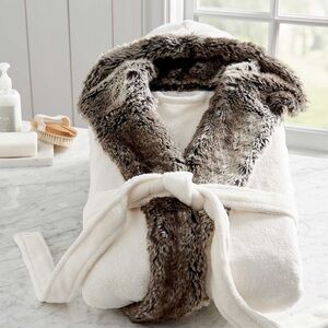 POTTERY BARN Faux Fur Ombre Robe